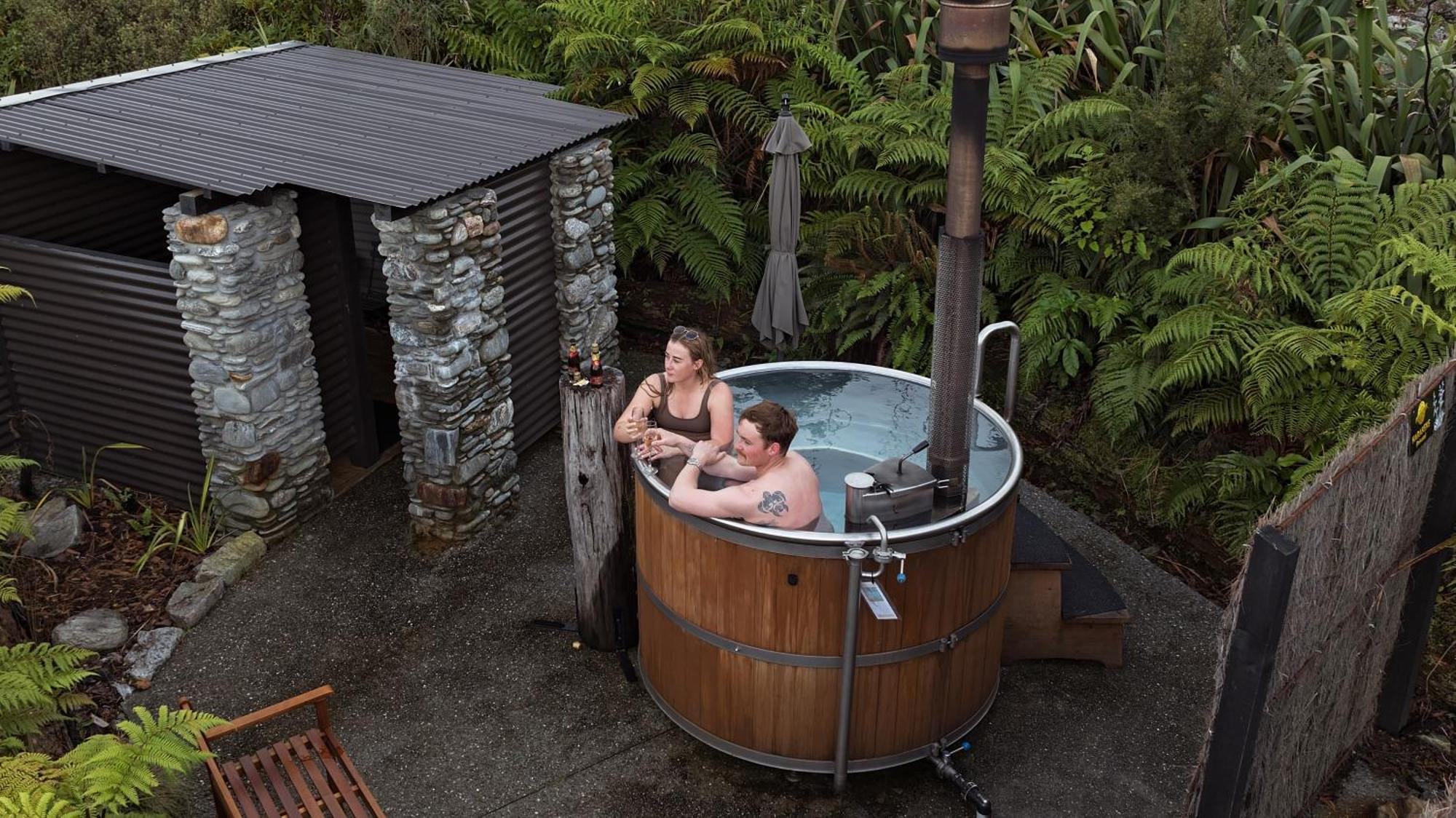 Hotel Lake Brunner Greymouth Exterior foto