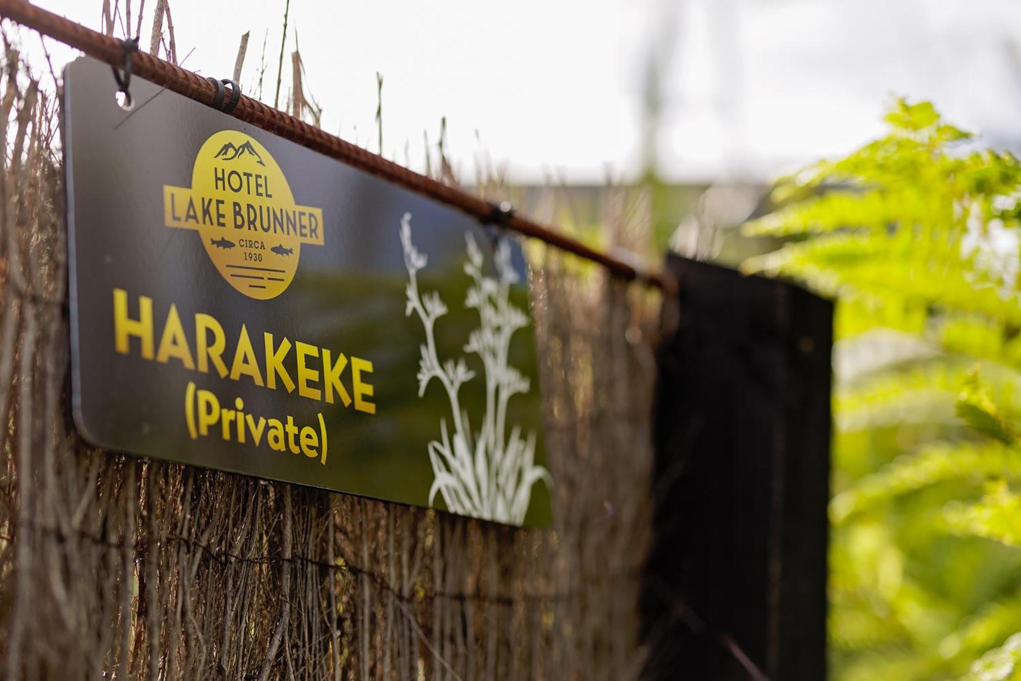 Hotel Lake Brunner Greymouth Exterior foto