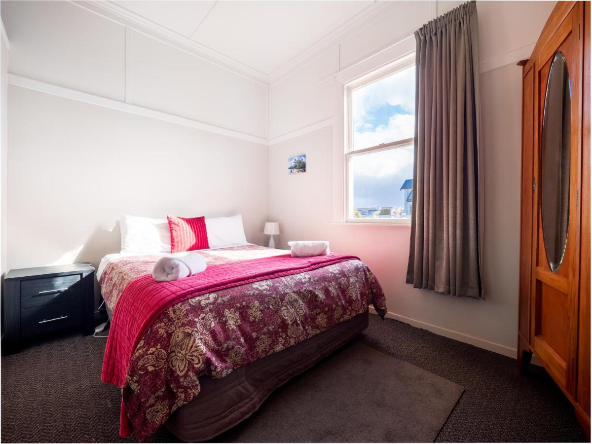 Hotel Lake Brunner Greymouth Exterior foto
